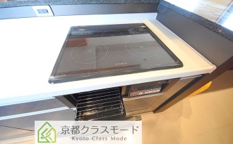 グリル付き3口IHシステムキッチン