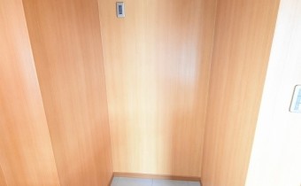 冷蔵庫置き場