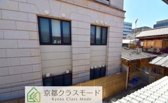 洋室の窓からの眺望