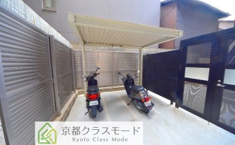 バイク置き場