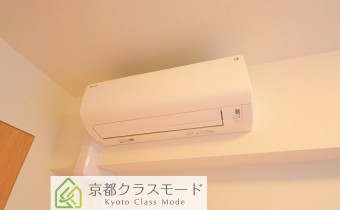 洋室のエアコン