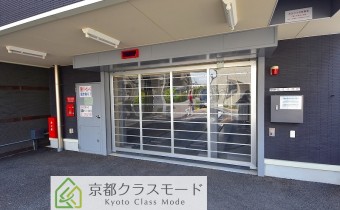 ガレージ