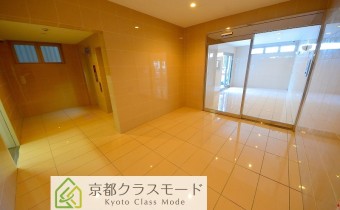 エントランスホール