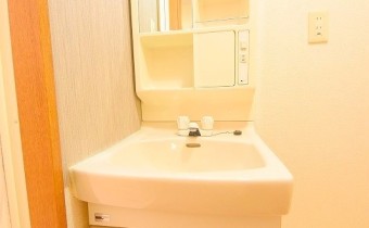 独立洗面台