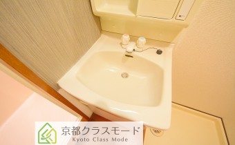 独立洗面台