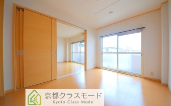 洋室6帖①・別アングル
