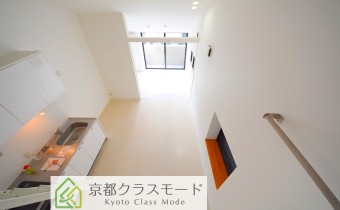 ※室内写真は同マンション内・別タイプの参考画像となります。