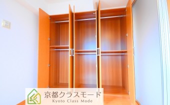 ※室内写真は同マンション内・別タイプの参考画像となります。