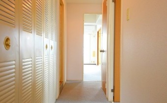 ※室内写真は同マンション内・別タイプの参考画像となります。