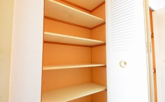 ※室内写真は同マンション内・別タイプの参考画像となります。