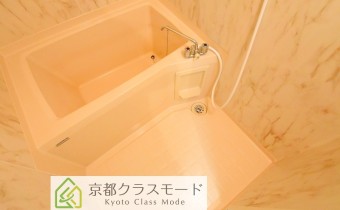 ※室内写真は同マンション内・別タイプの参考画像となります。