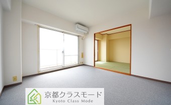 ※室内写真は同マンション内・別タイプの参考画像となります。