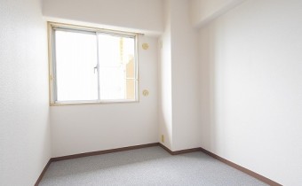 ※室内写真は同マンション内・別タイプの参考画像となります。