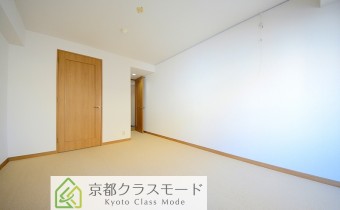 洋室9帖・別アングル