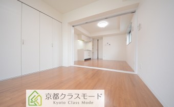 建具にもこだわった綺麗な室内♪