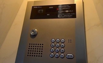 オートロック