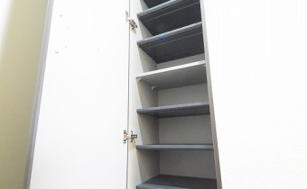 シューズボックス