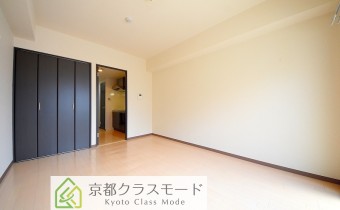 7.8帖の明るいお部屋☆女性に人気の脱衣所タイプの3点セパレート！
