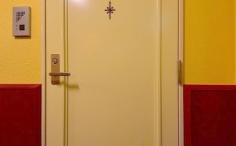玄関ドア