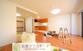 LDK 12　※改装中の際の写真です。