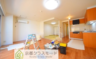 LDK 12　※改装中の際の写真です。