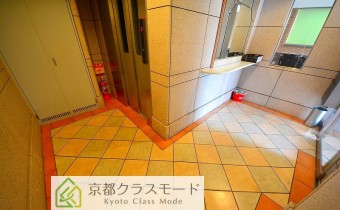 マンション・ロビー