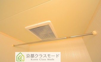 ※室内写真は同マンション内・別タイプの参考画像となります。