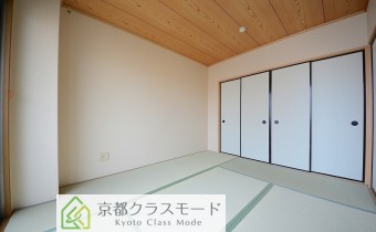 ※室内写真は同マンション内・別タイプの参考画像となります。