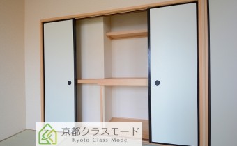 ※室内写真は同マンション内・別タイプの参考画像となります。