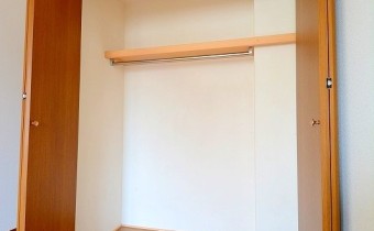 ※室内写真は同マンション内・別タイプの参考画像となります。