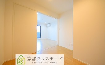 Room 4