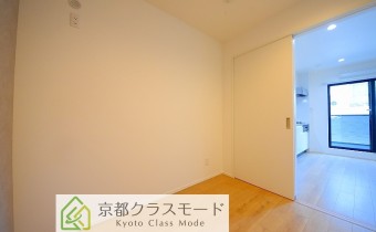 Room 4