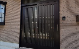 玄関扉