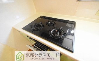 3口ガスコンロ（グリル付き）