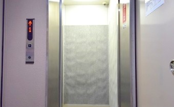 エレベータ