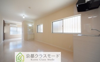 室内は綺麗にリノベーションされていますので快適です♪
