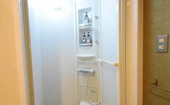 シャワーブース