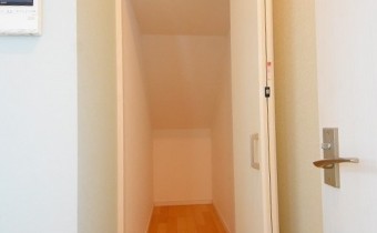 階段下の収納
