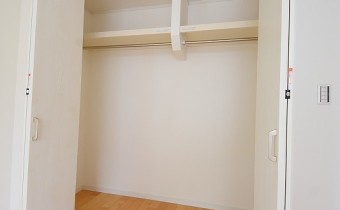 Room 6（北側）のクローゼット