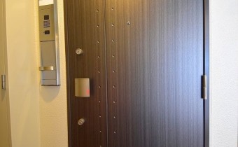 玄関ドア