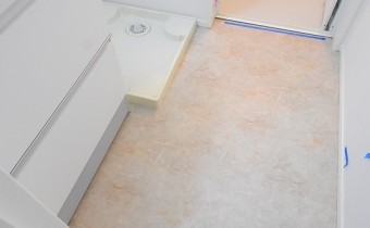 脱衣所　