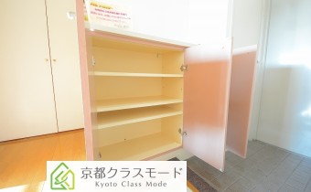 シューズボックス