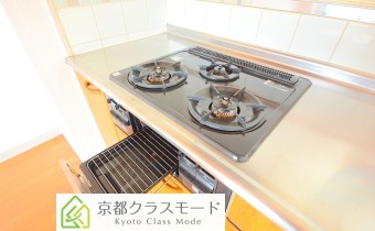 グリル付き3口ガスシステムキッチン