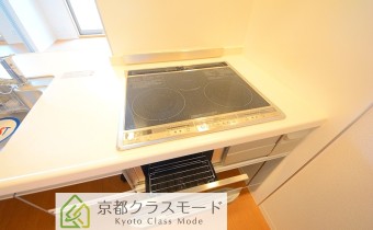 グリル付き3口IHシステムキッチン