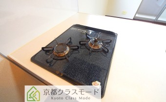 ※室内写真は同マンション内・別タイプの参考画像となります。