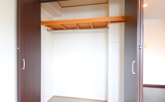 ※室内写真は同マンション内・別タイプの参考画像となります。