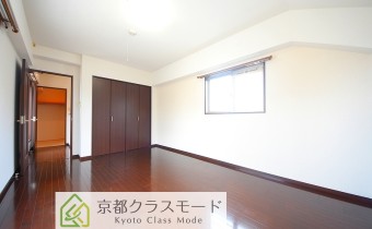 ※室内写真は同マンション内・別タイプの参考画像となります。