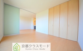洋室7.4帖・別アングル