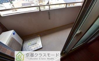 ※室内写真は同マンション内・別タイプの参考画像となります。