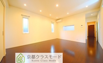 15.6帖のリビングダイニング♪女性に人気のカウンターキッチンタイプ！